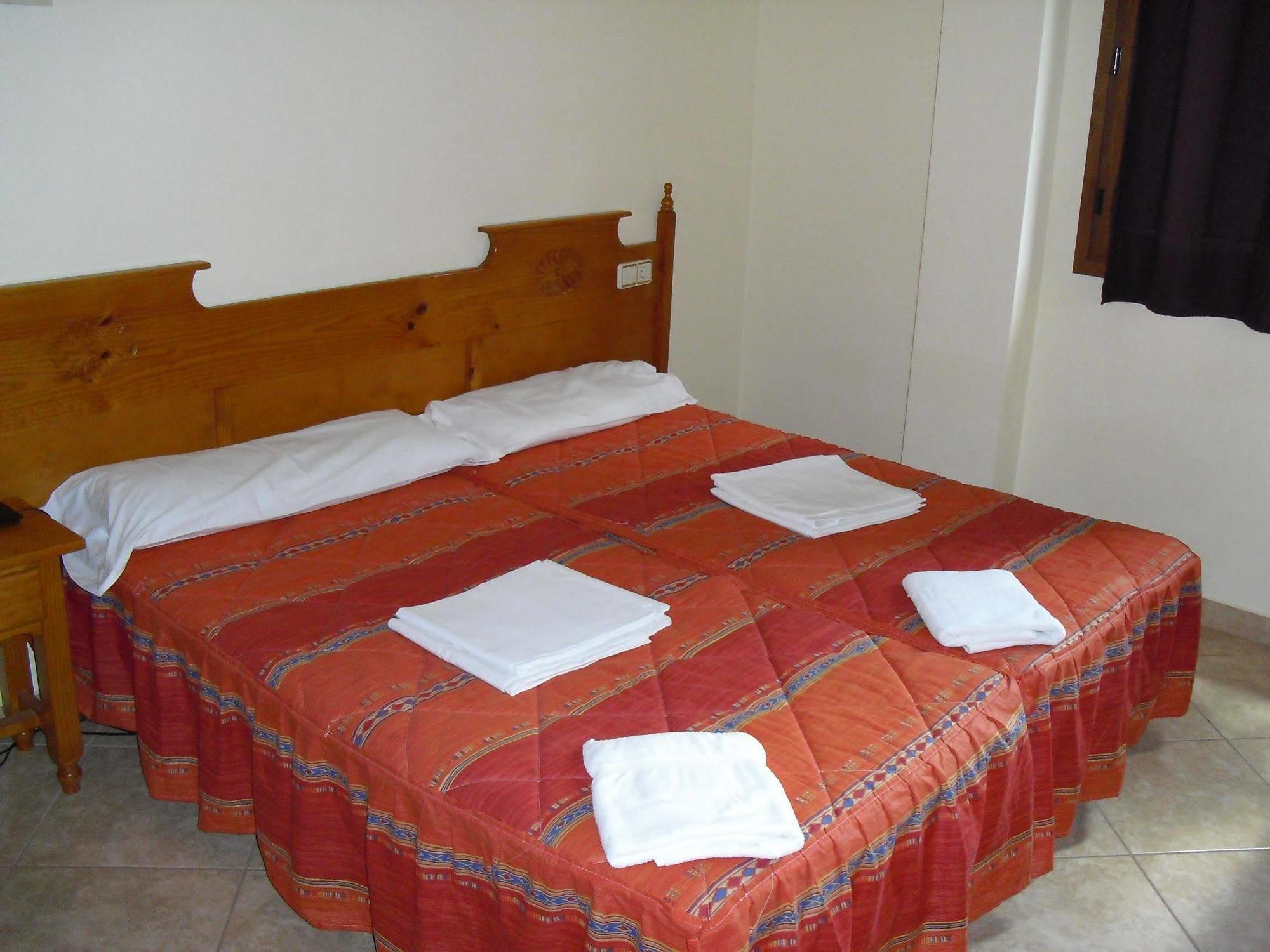 Apartamentos Anem 3000 Arans Bagian luar foto